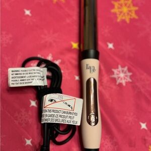 L'ange Hair Curling Wand with Light Pink Handle